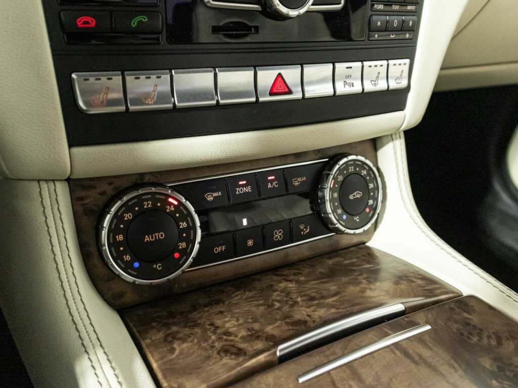 Mercedes-Benz CLS 350 CDI, 2014 Фото №15