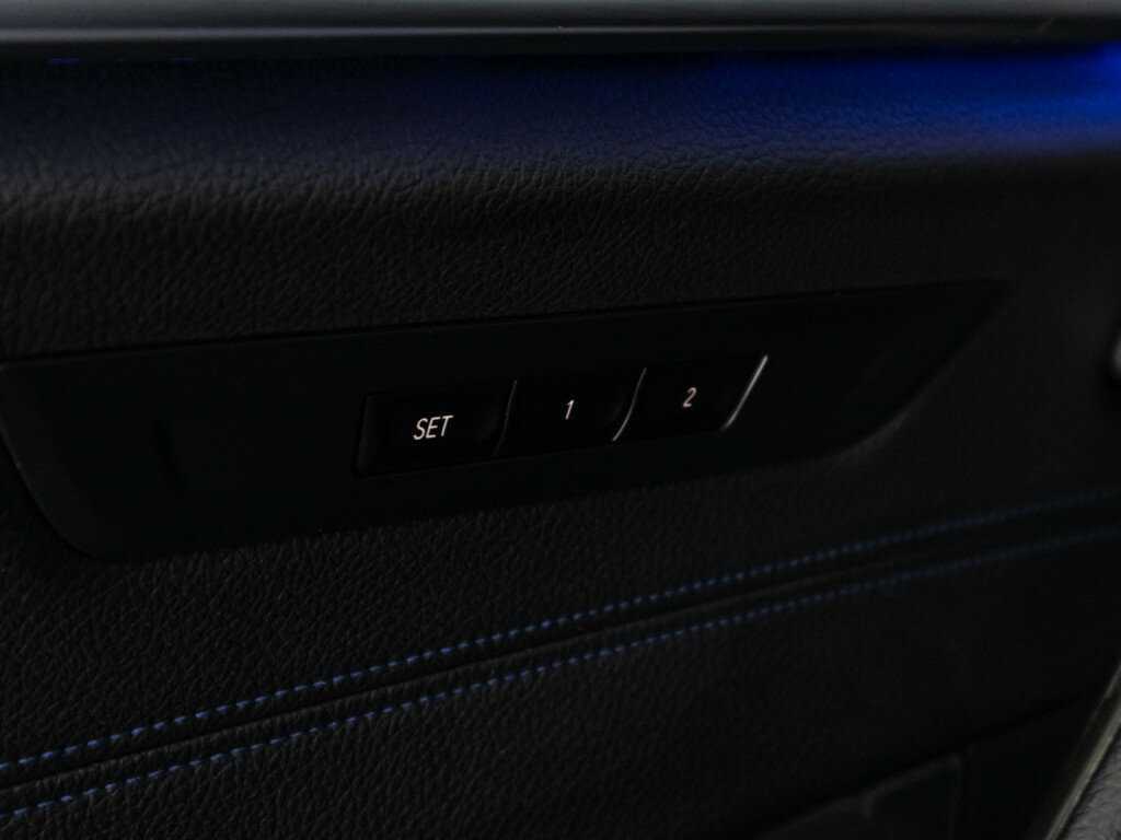 BMW 5 серии 530i xDrive, 2018 Фото №16