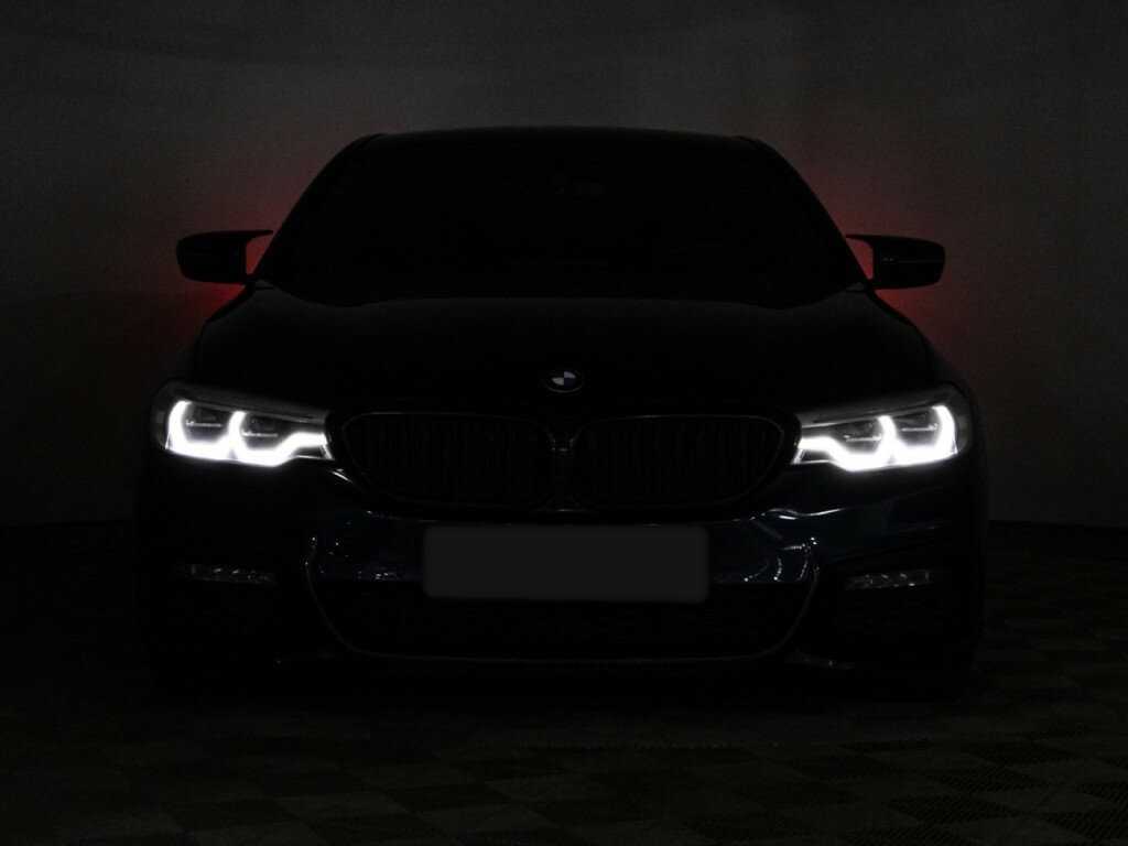 BMW 5 серии 530i xDrive, 2018 Фото №24