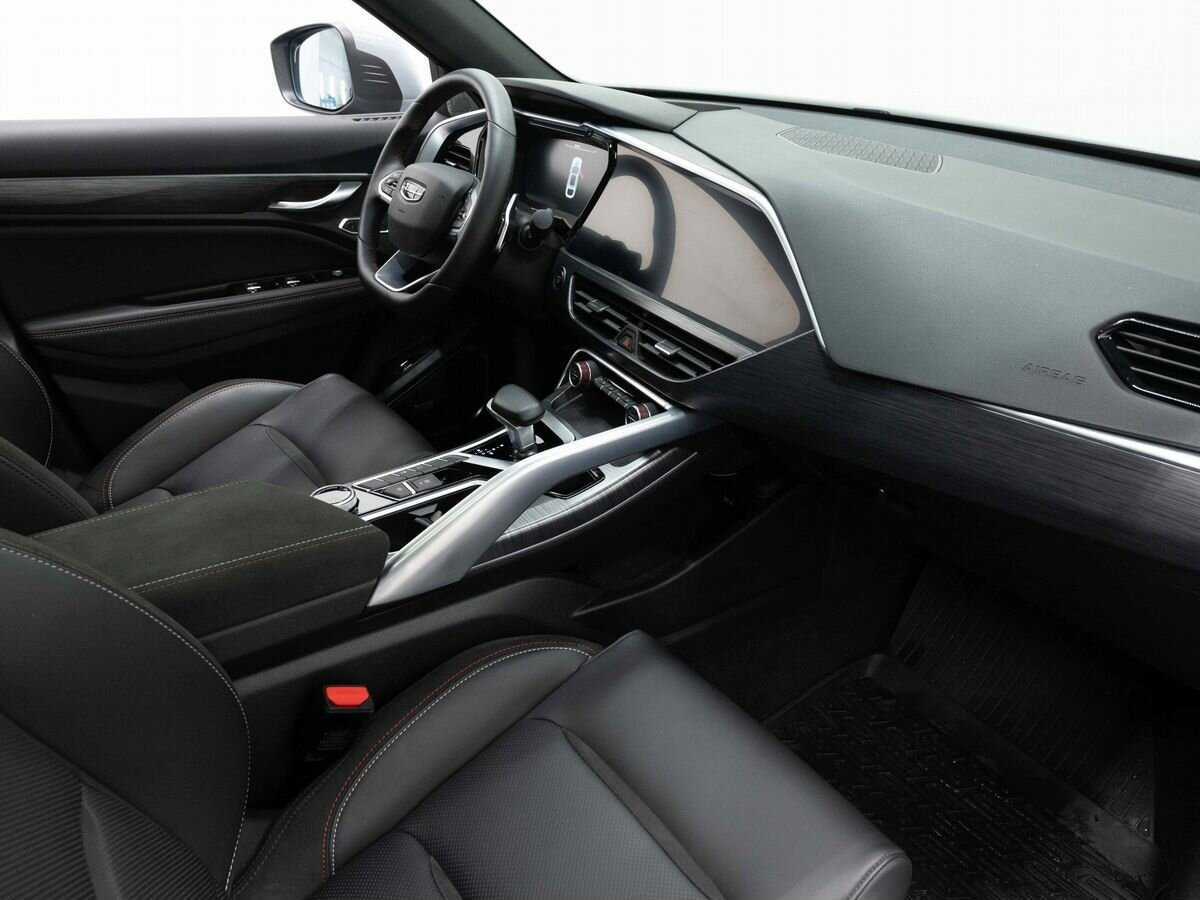 Geely Tugella, 2023 Фото №11