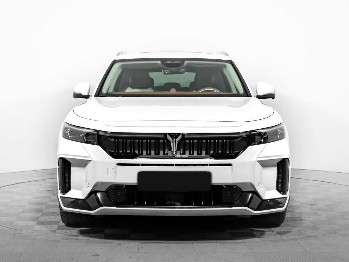 Voyah Free, 2023 - 15 304 км. | Фото №2