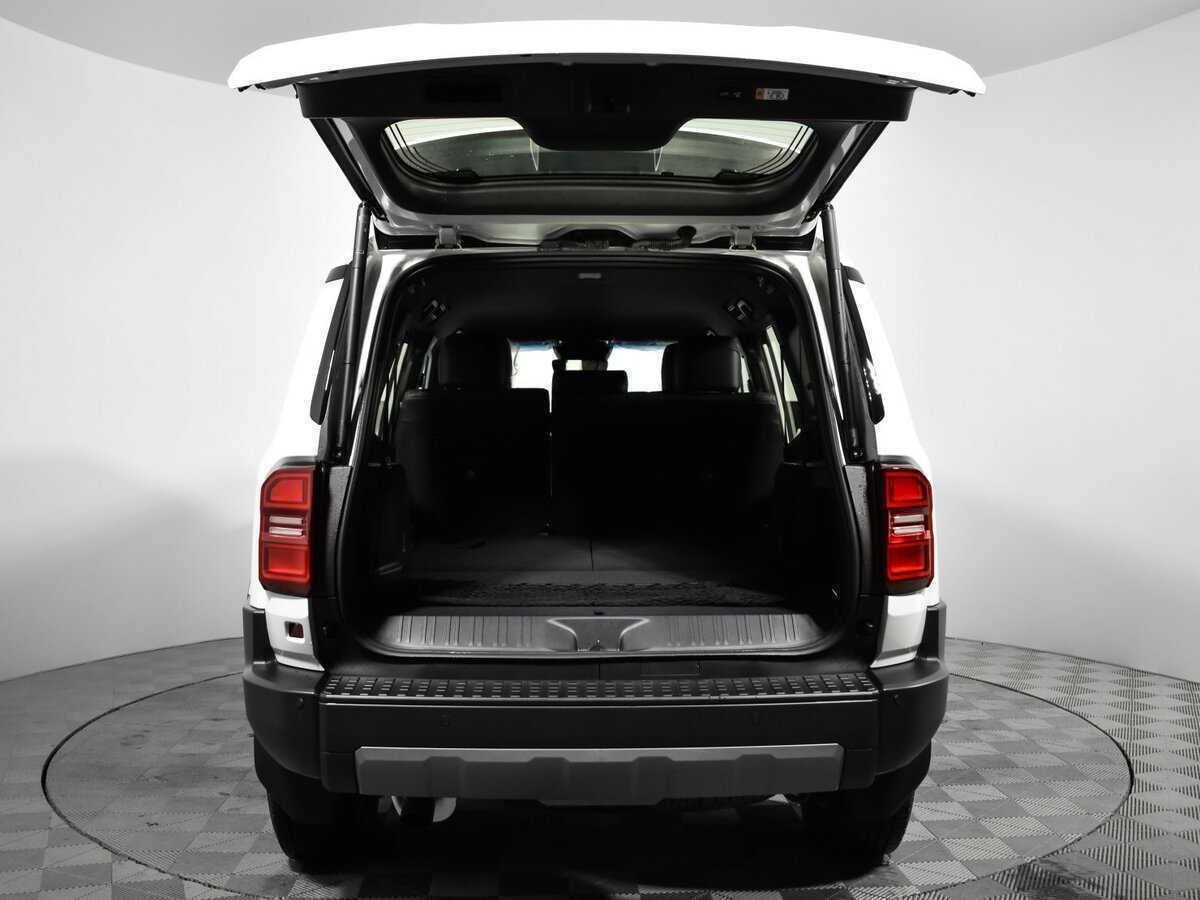 Toyota Land Cruiser Prado, 2024 Фото №18