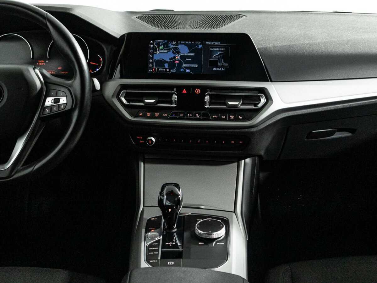 BMW 3 серии 320i, 2019 Фото №14