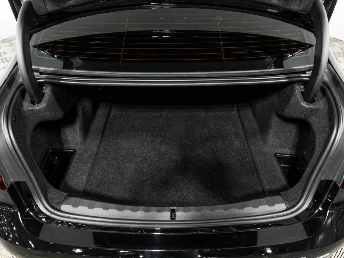 BMW 3 серии 320i, 2019 Фото №15