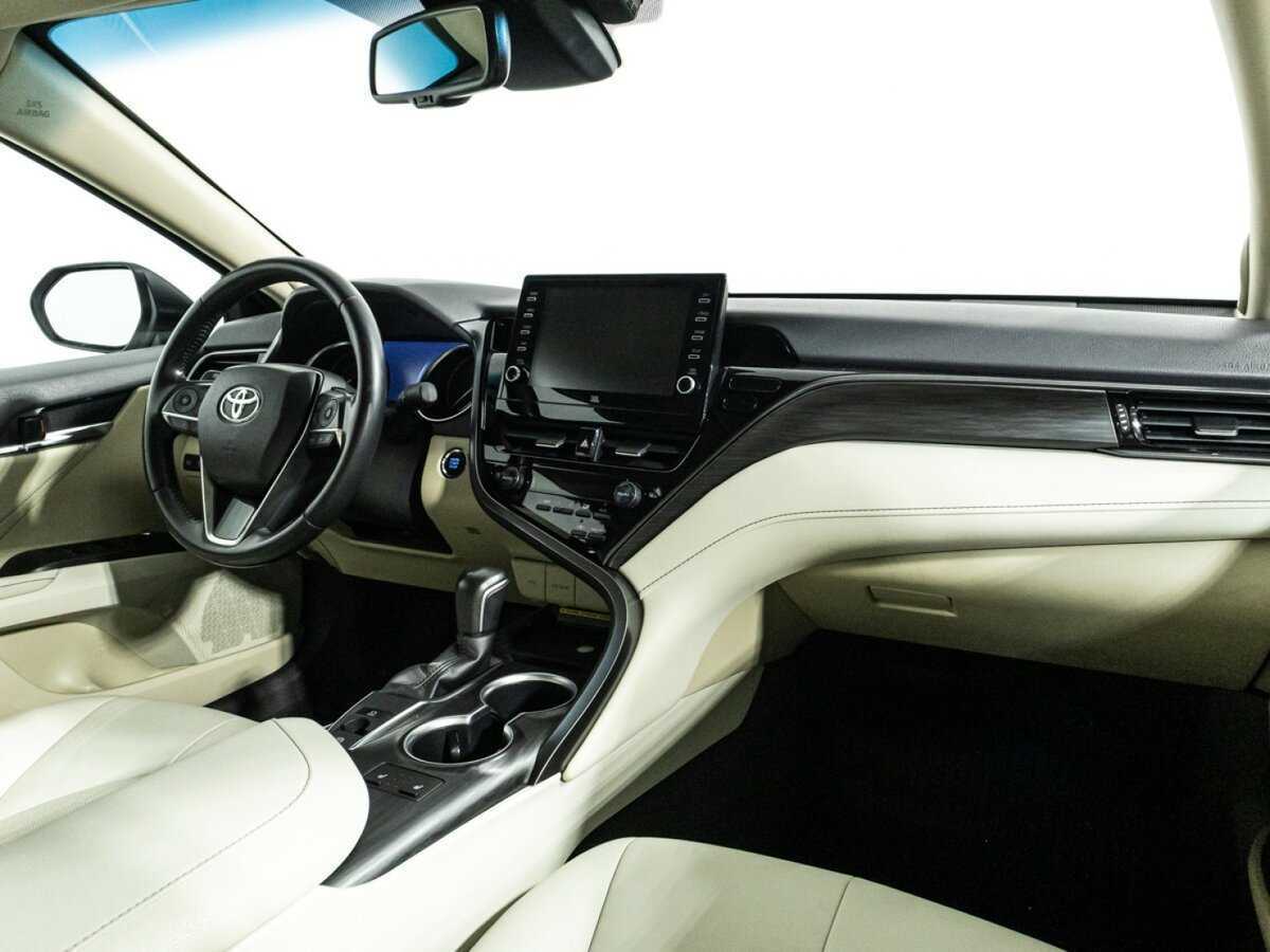 Toyota Camry, 2021 Фото №8