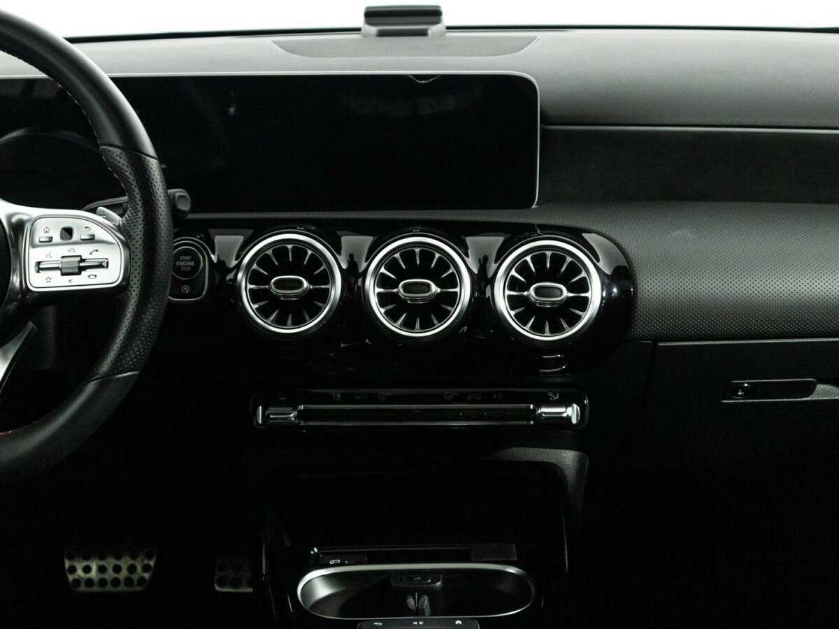 Mercedes-Benz A-Класс AMG 35 AMG, 2020 Фото №14