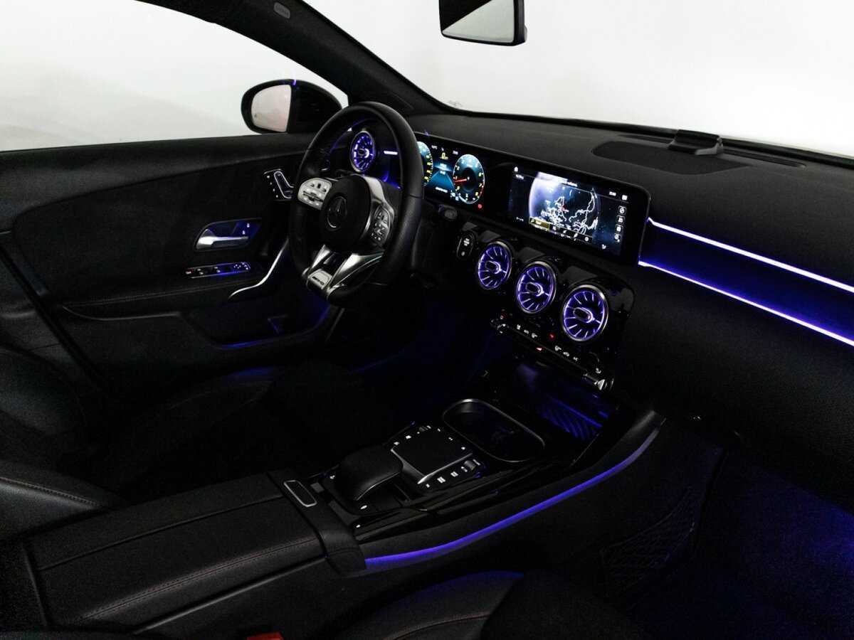 Mercedes-Benz A-Класс AMG 35 AMG, 2020 Фото №23