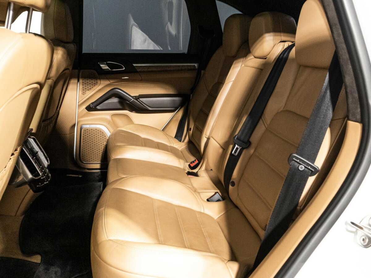 Porsche Cayenne Turbo, 2015 - 149 056 км. | Фото №8