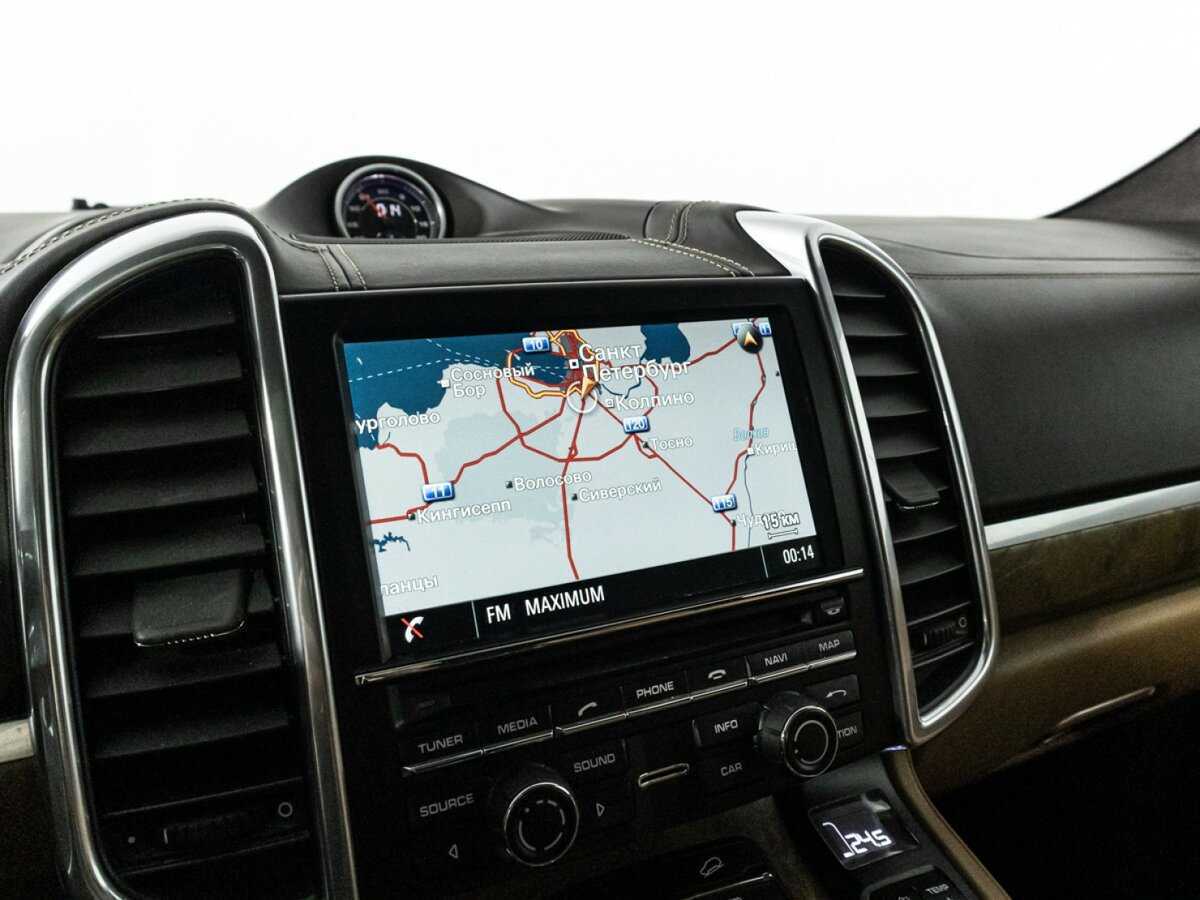 Porsche Cayenne Turbo, 2015 Фото №16