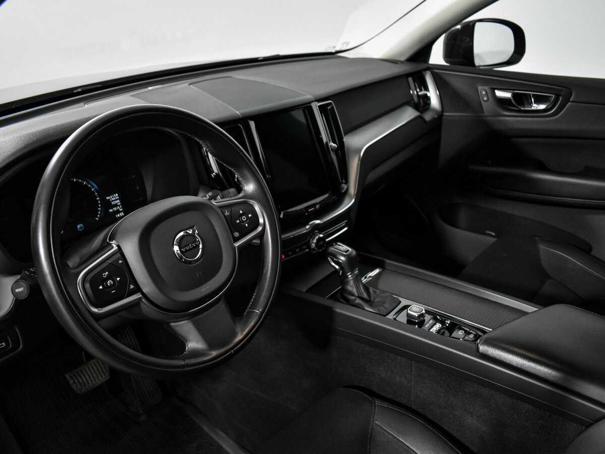Volvo XC60, 2020 Фото №9