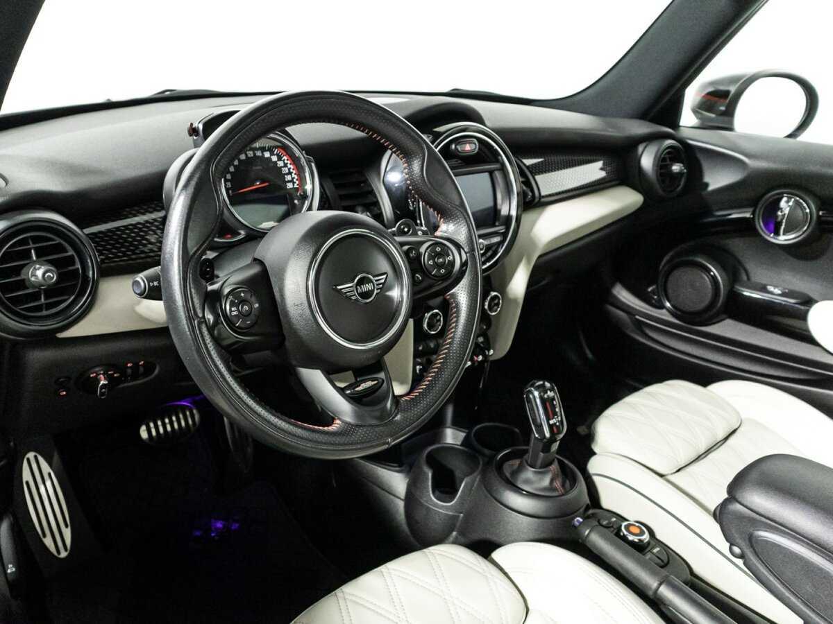 Mini Hatch JCW John Cooper Works, 2019 Фото №11