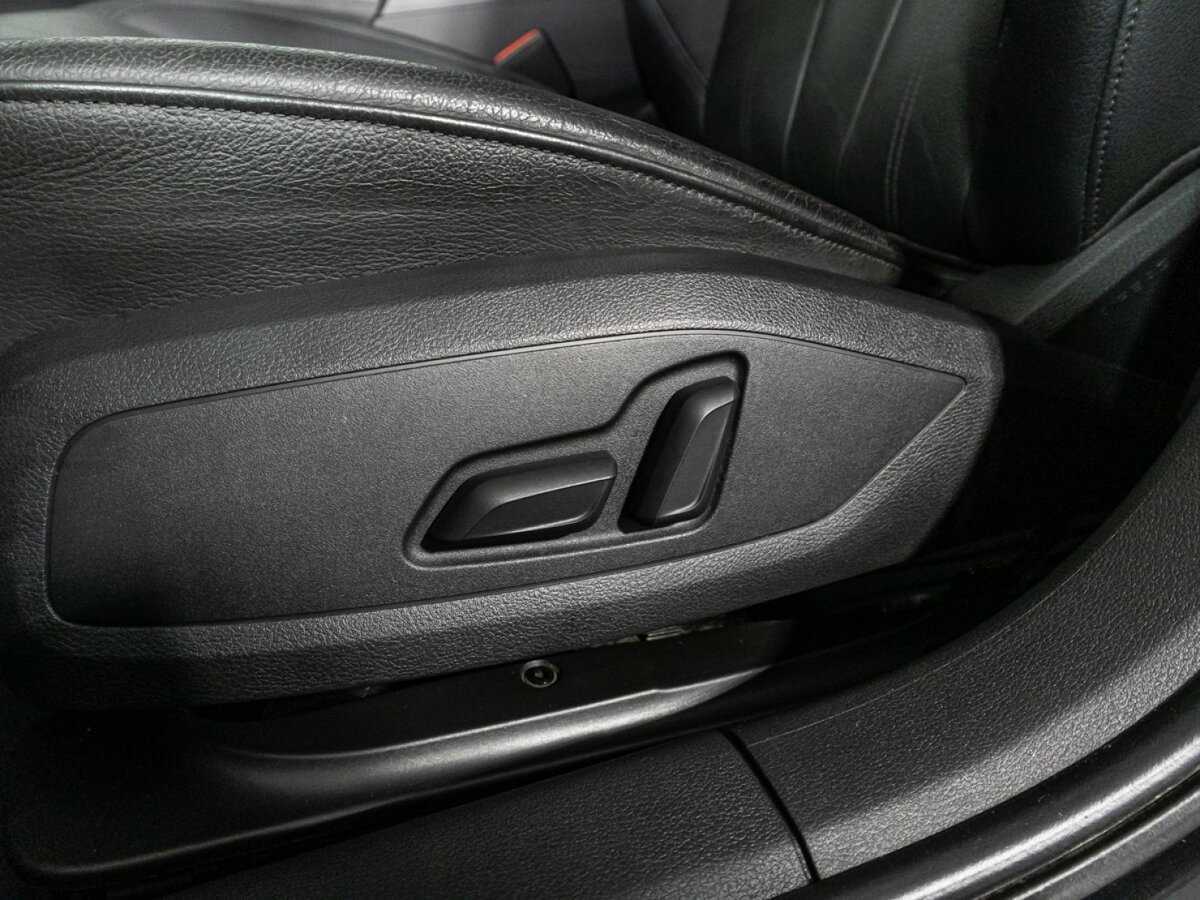 Audi A4, 2017 Фото №18