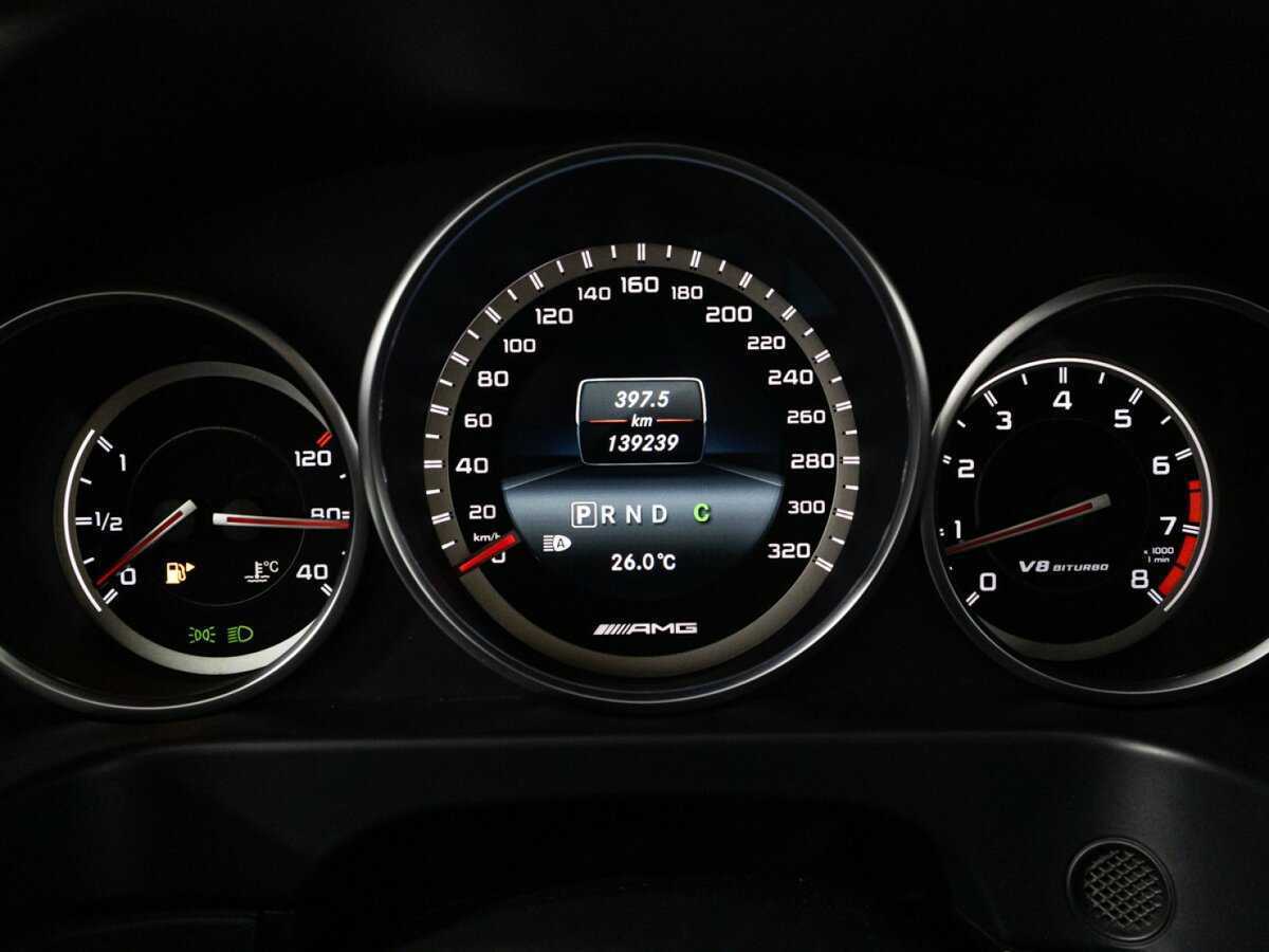 Mercedes-Benz E-Класс AMG 63 AMG, 2014 Фото №12