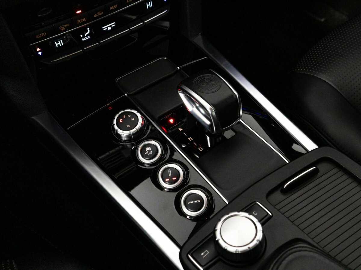 Mercedes-Benz E-Класс AMG 63 AMG, 2014 Фото №24