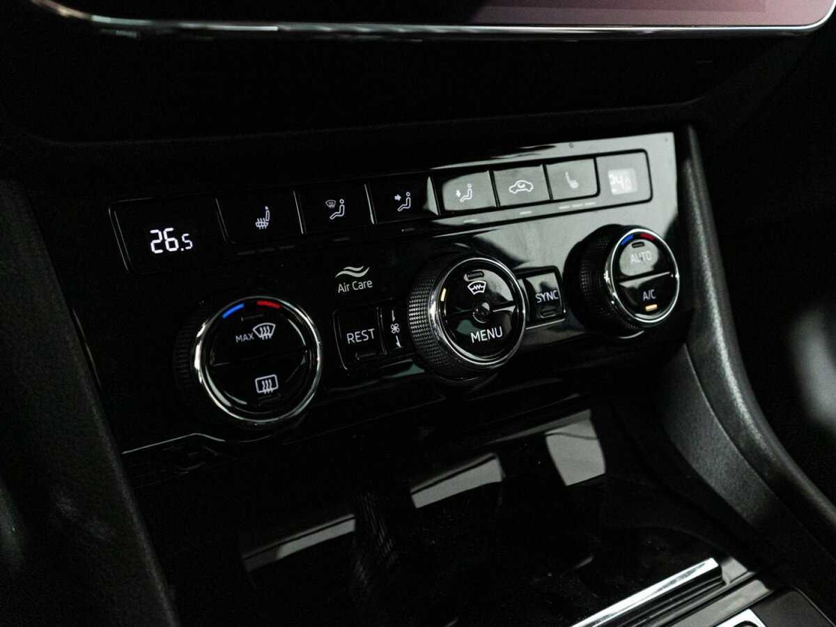 Skoda Superb, 2019 Фото №15