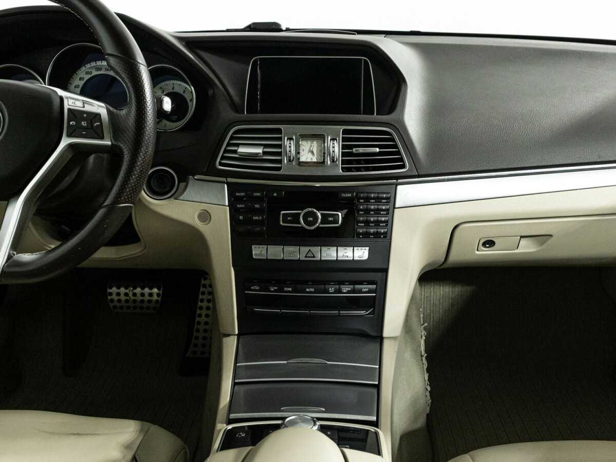 Mercedes-Benz E-Класс 200, 2013 Фото №14