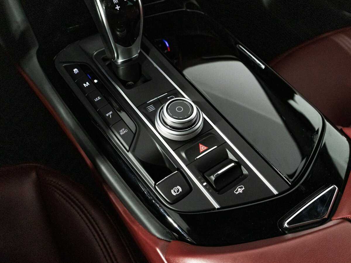 Maserati Levante S, 2017 Фото №18