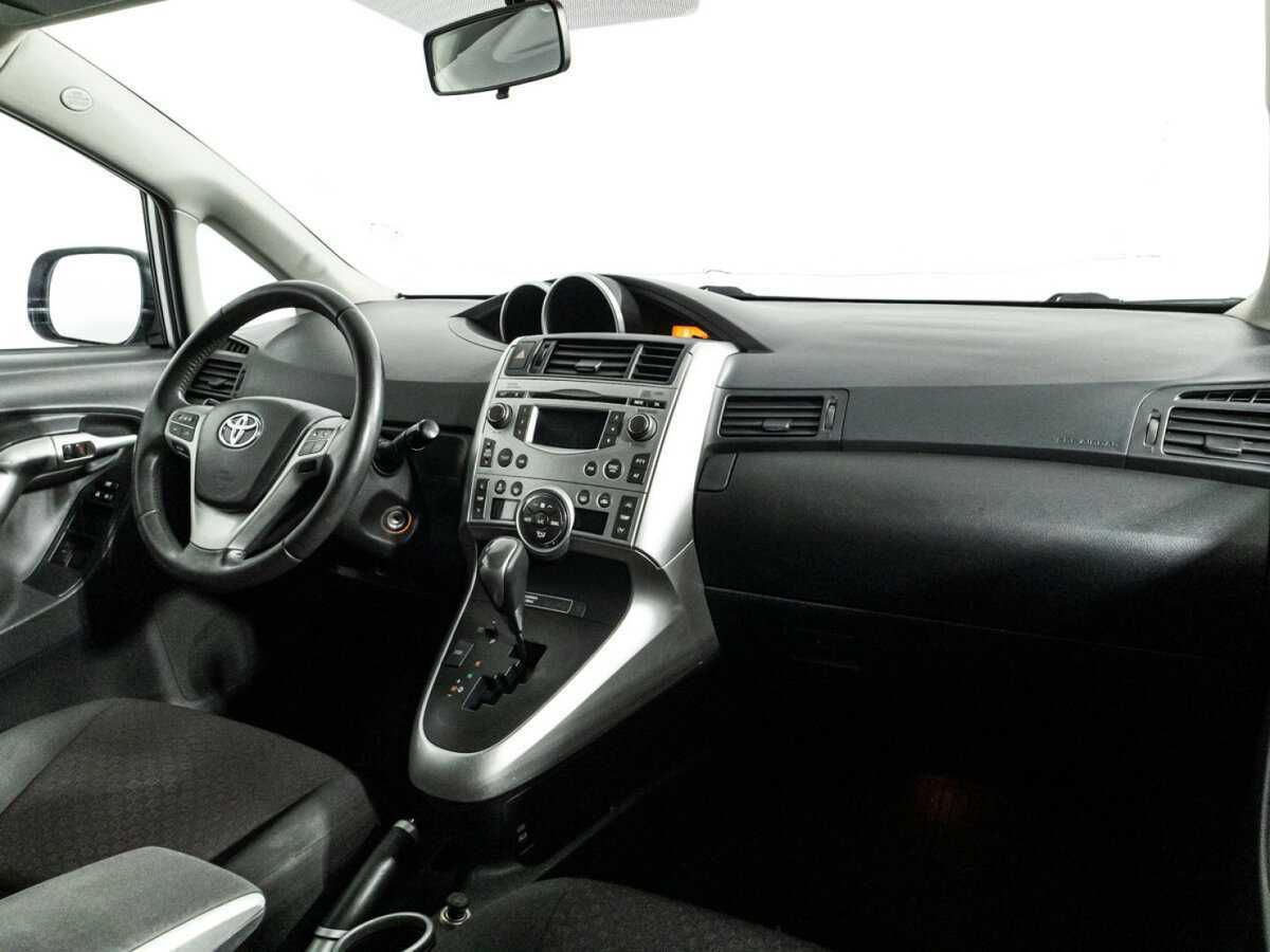 Toyota Verso, 2011 Фото №9