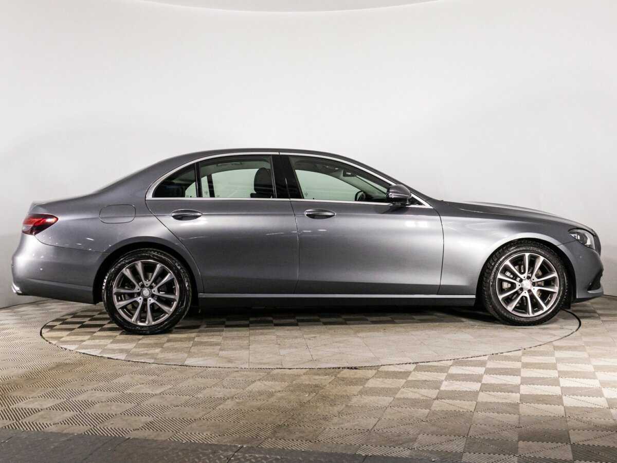 Mercedes-Benz E-Класс 220 d, 2020 Фото №4