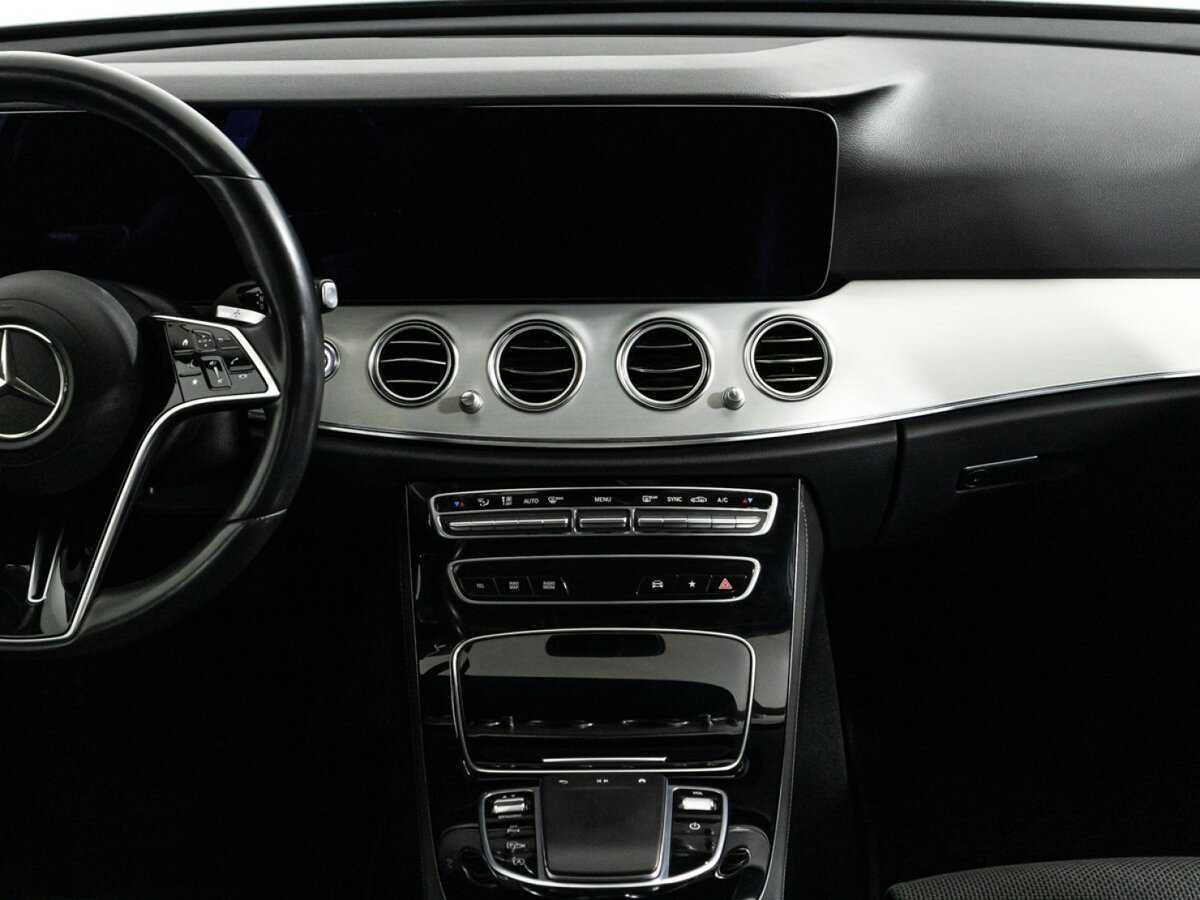 Mercedes-Benz E-Класс 220 d, 2020 Фото №14