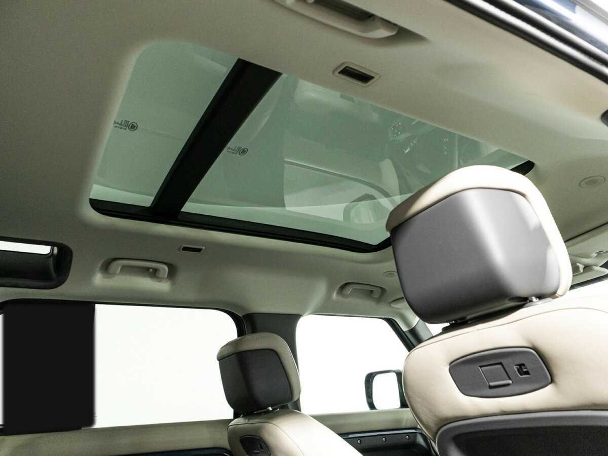 Land Rover Defender 110, 2020 Фото №19