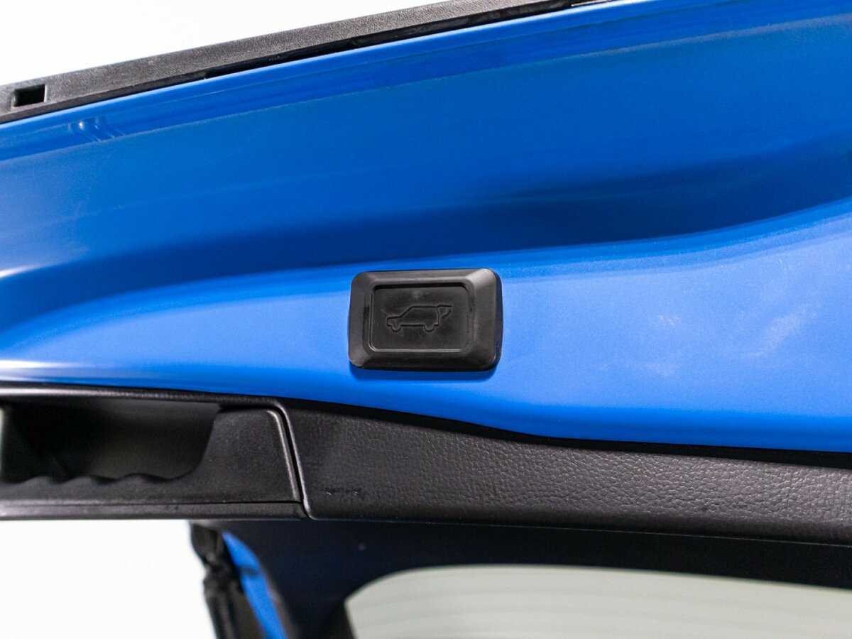 Toyota RAV4, 2019 Фото №16