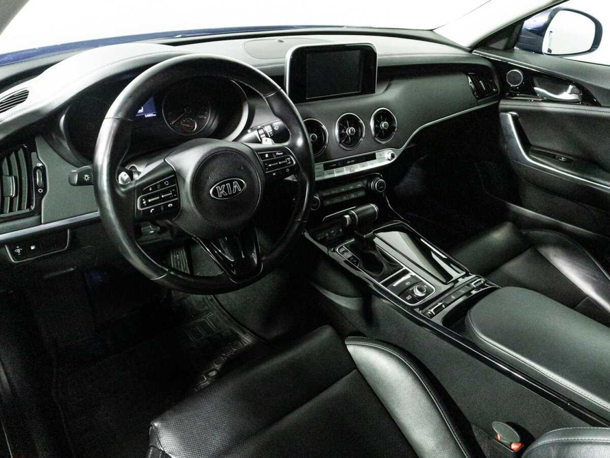 Kia Stinger, 2019 Фото №12