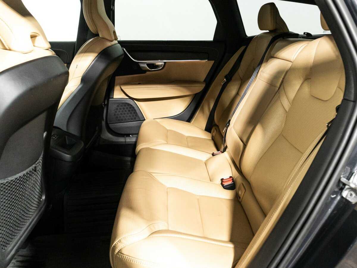 Volvo V90 Cross Country, 2019 Фото №10