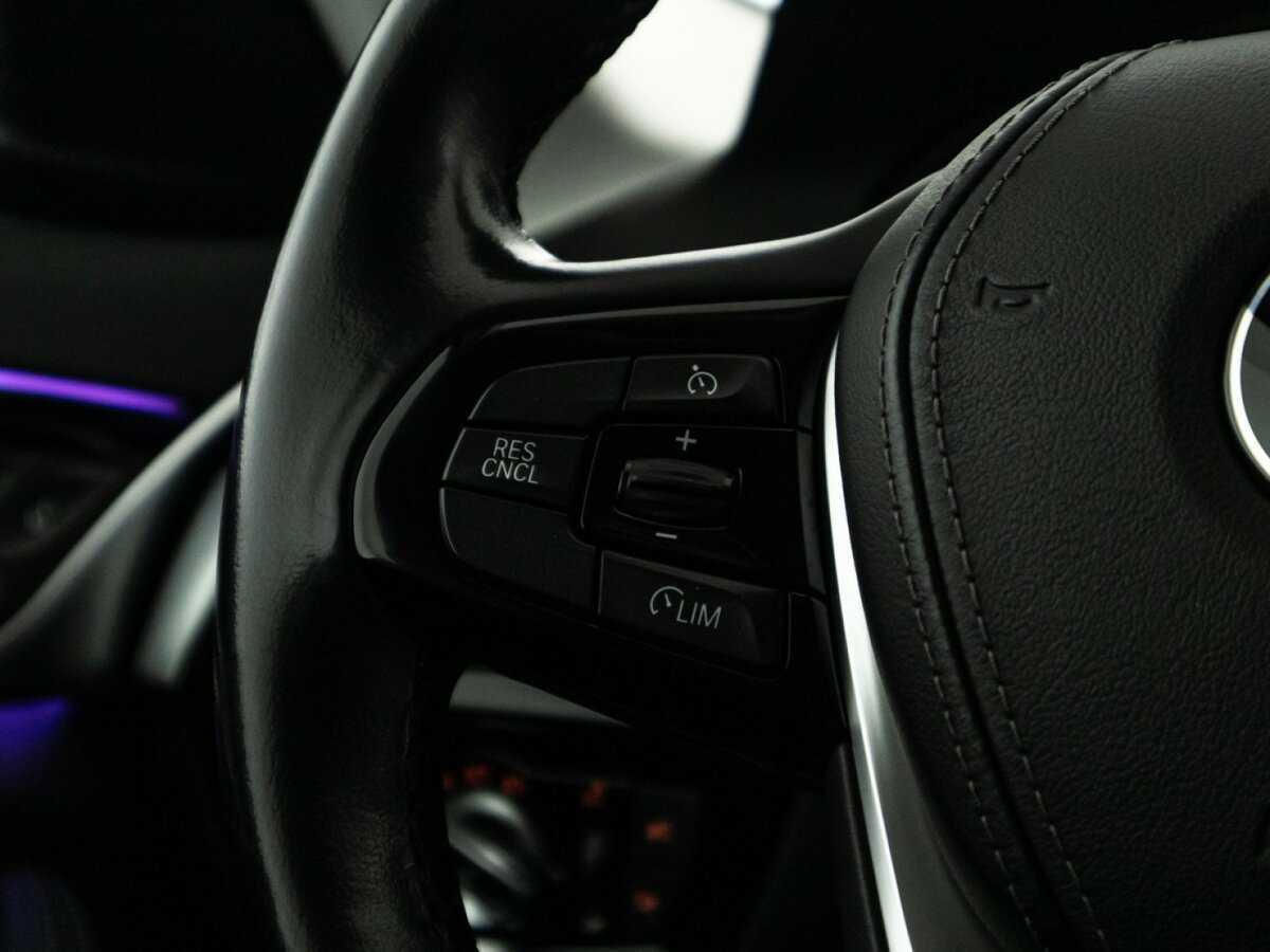 BMW 5 серии 520d, 2019 Фото №24