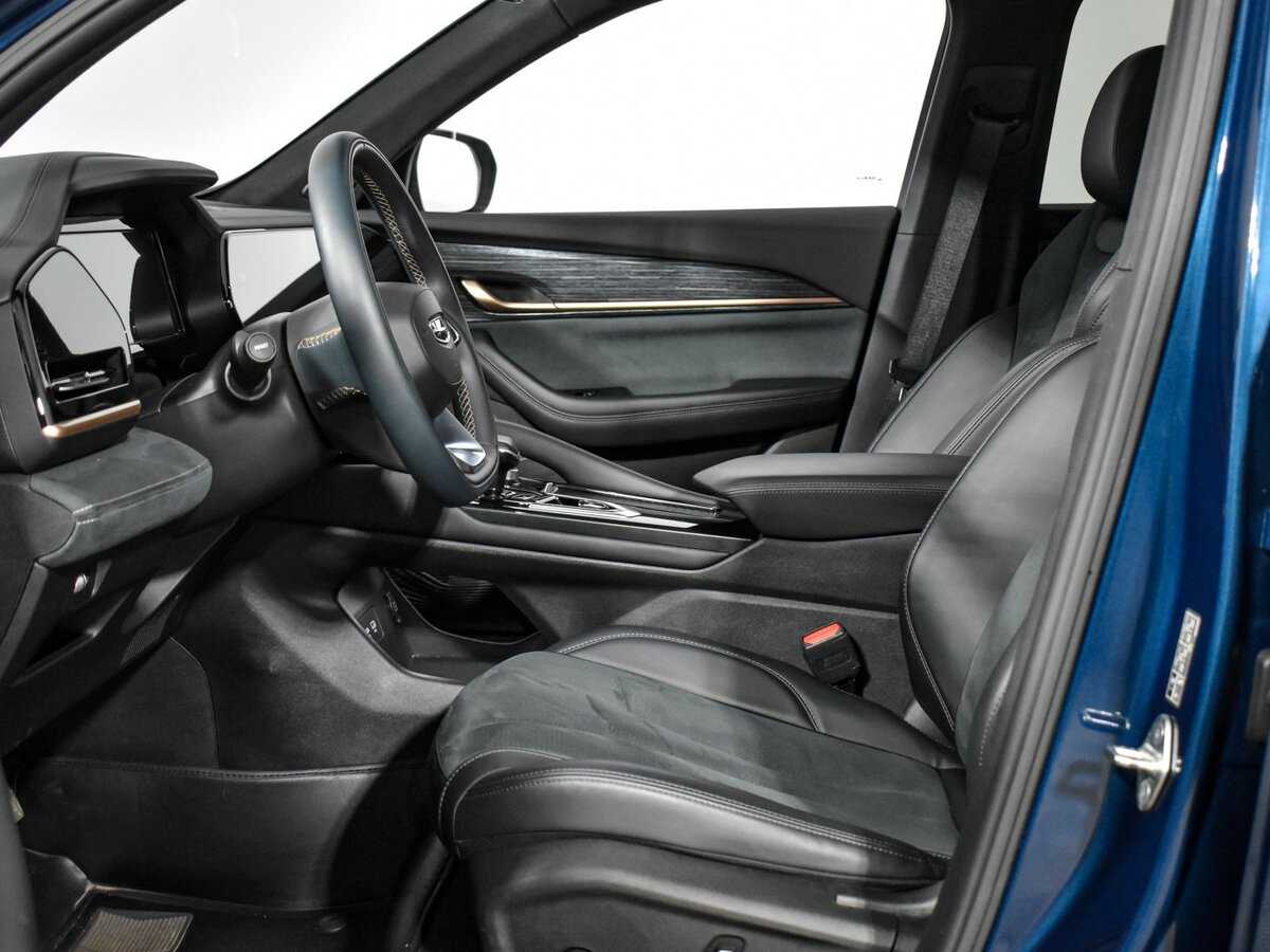 Geely Monjaro, 2023 Фото №14