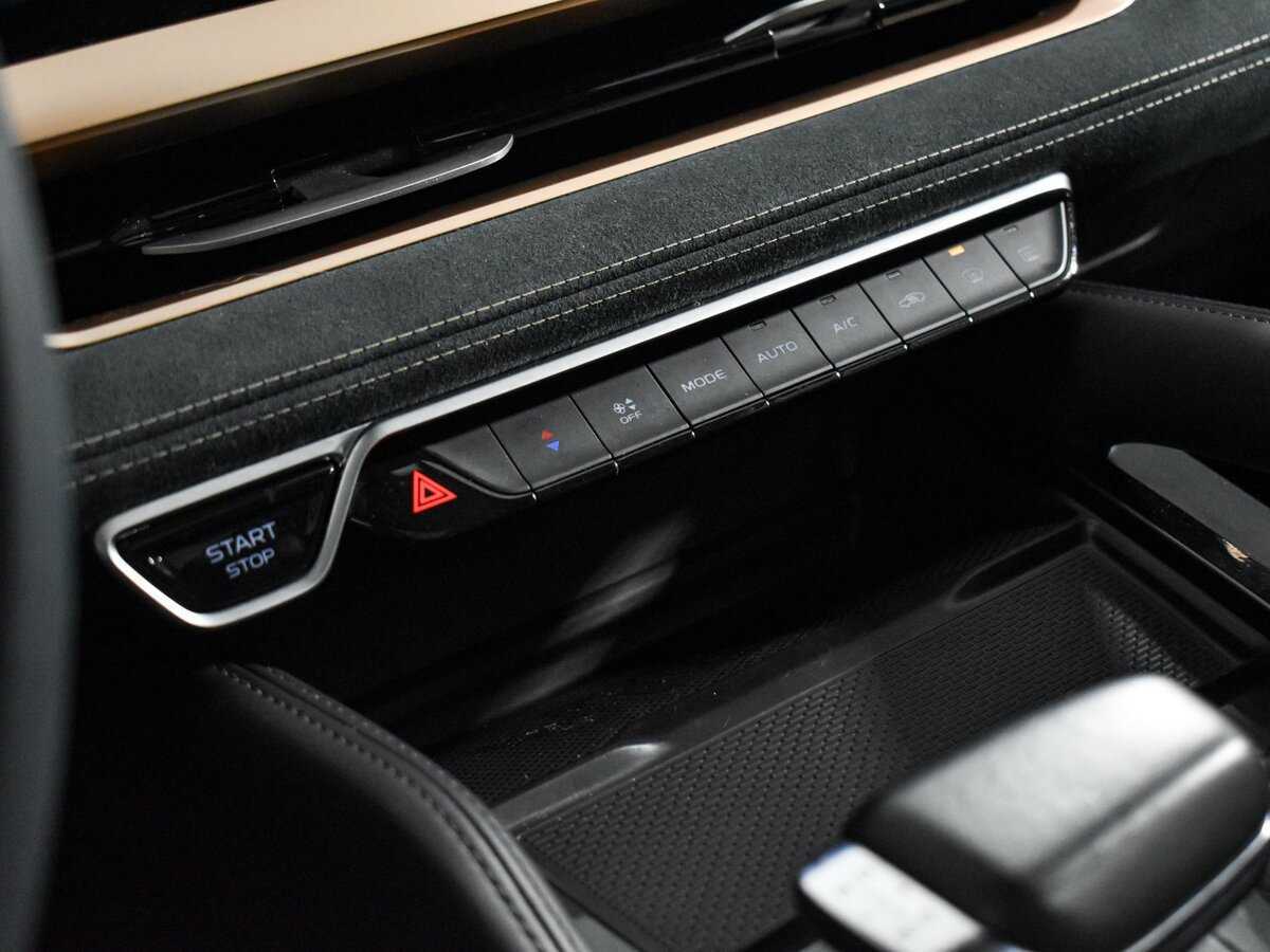 Geely Monjaro, 2023 Фото №22