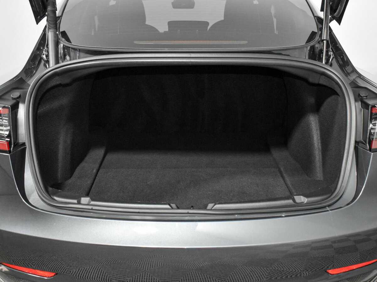 Tesla Model 3 Performance, 2023 Фото №25