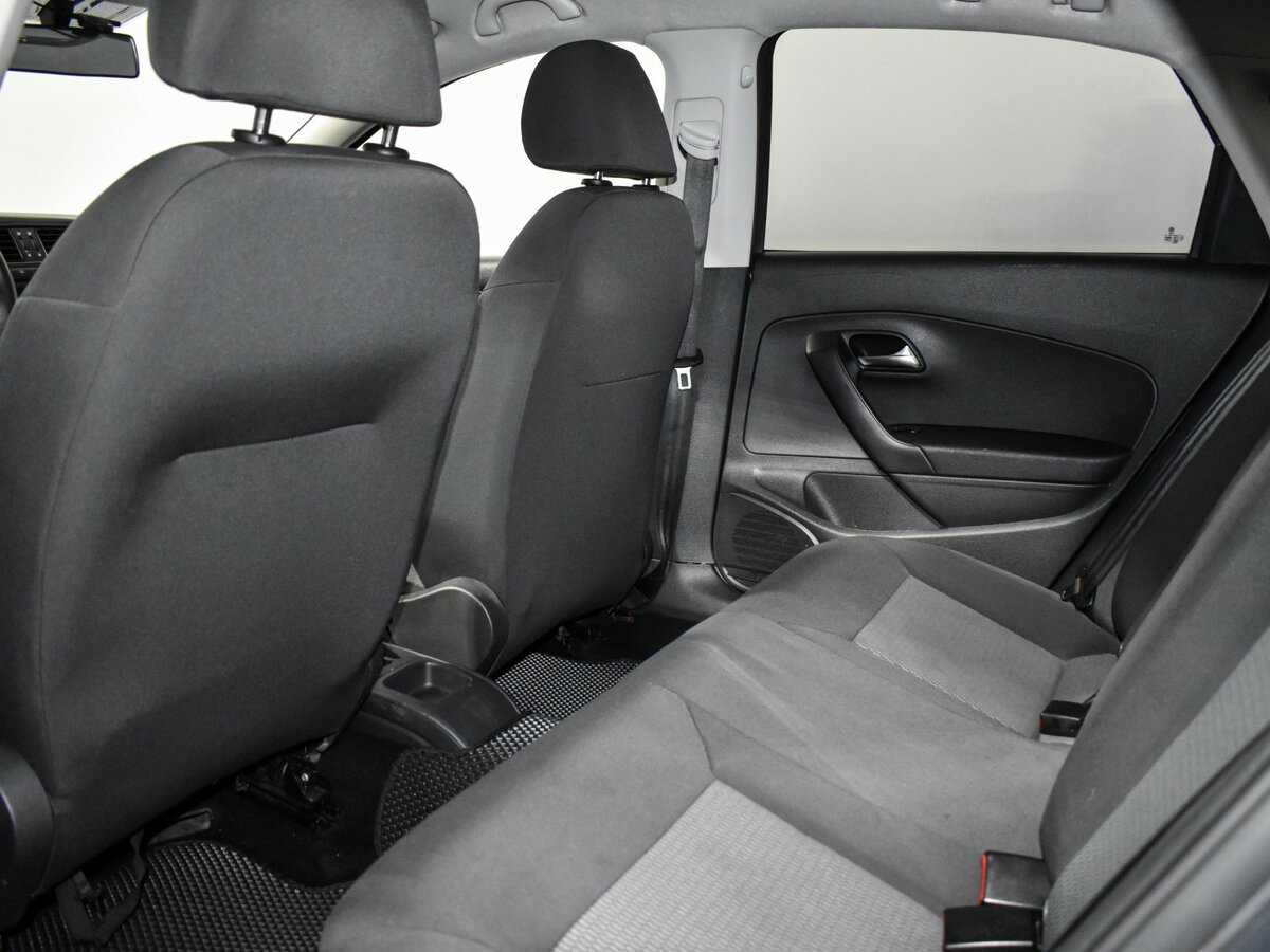 Volkswagen Polo, 2011 Фото №11