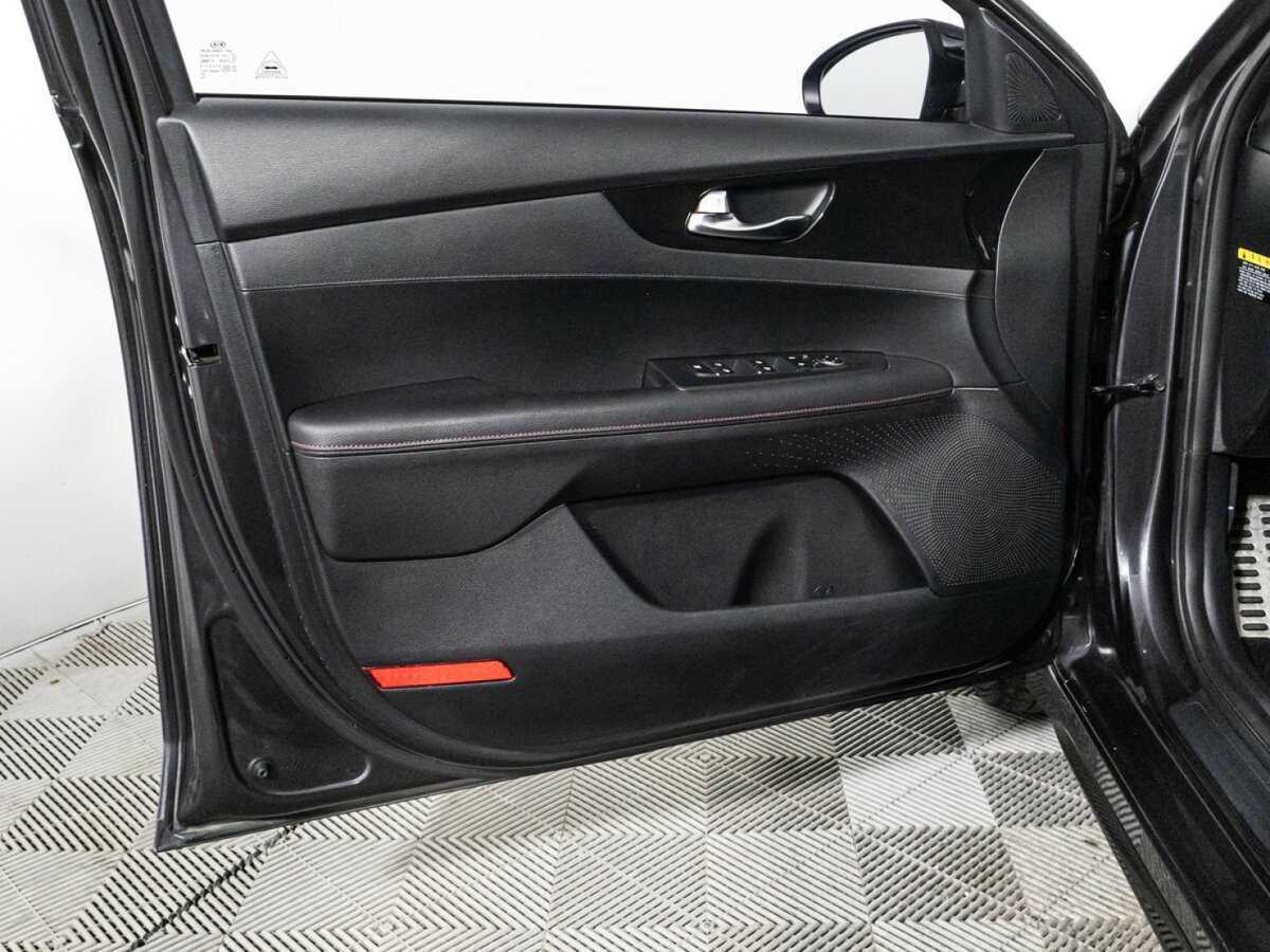 Kia K3, 2020 Фото №24