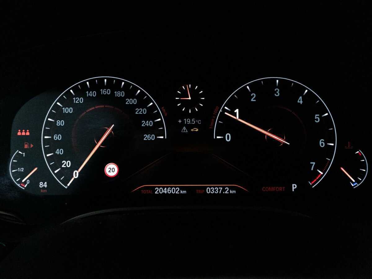 BMW 5 серии 530i xDrive, 2018 Фото №10