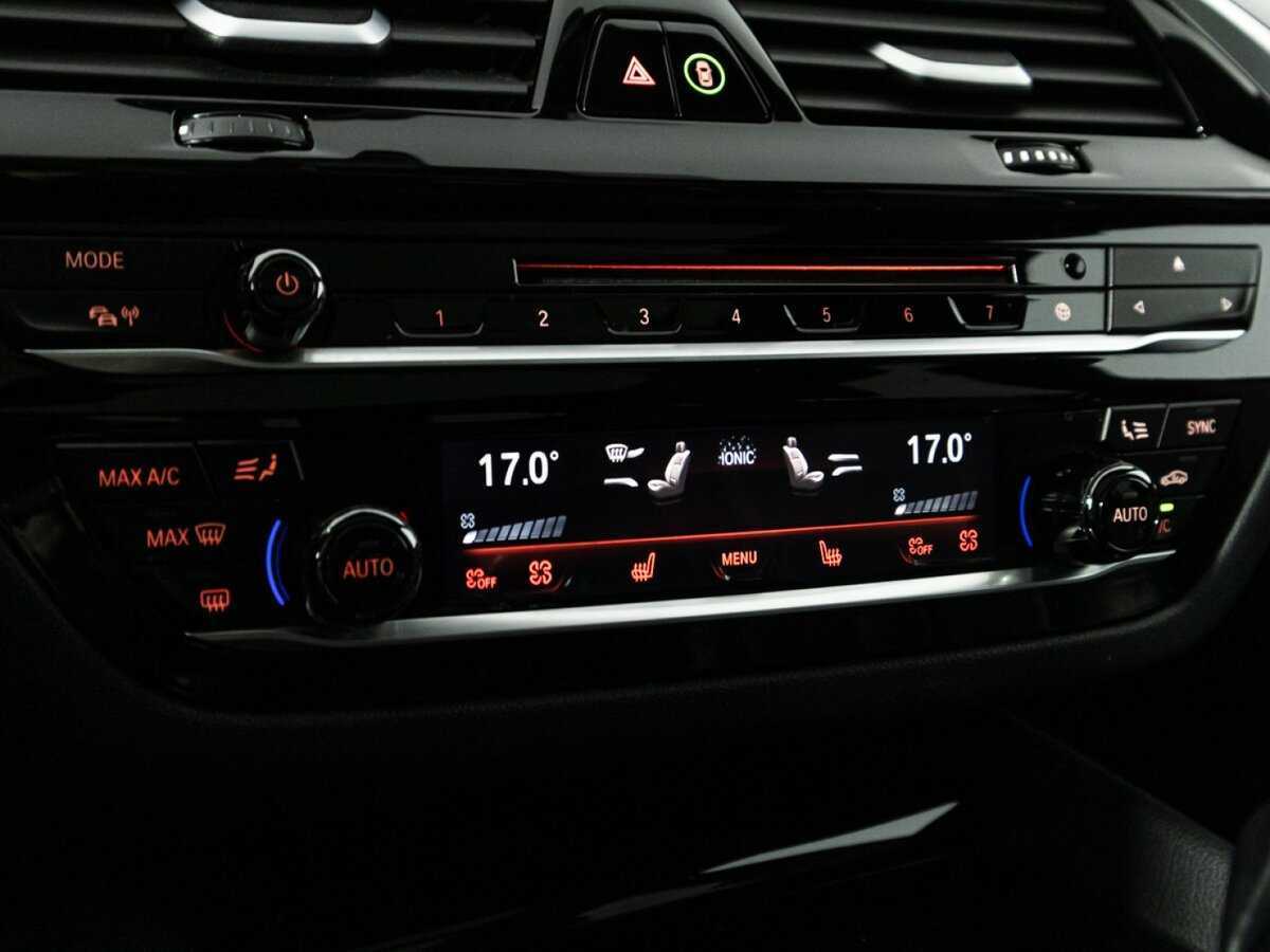 BMW 5 серии 530i xDrive, 2018 Фото №19