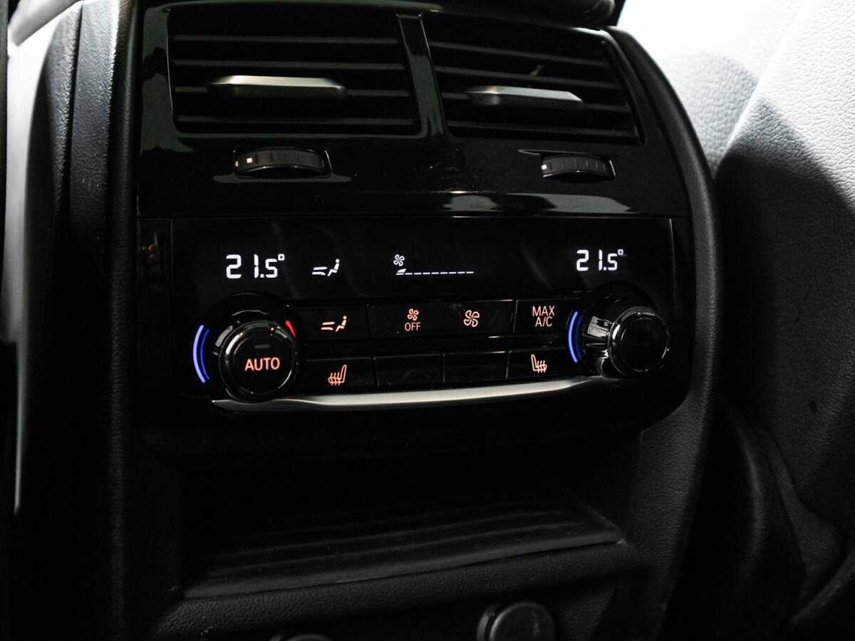 BMW 5 серии 530i xDrive, 2018 Фото №21