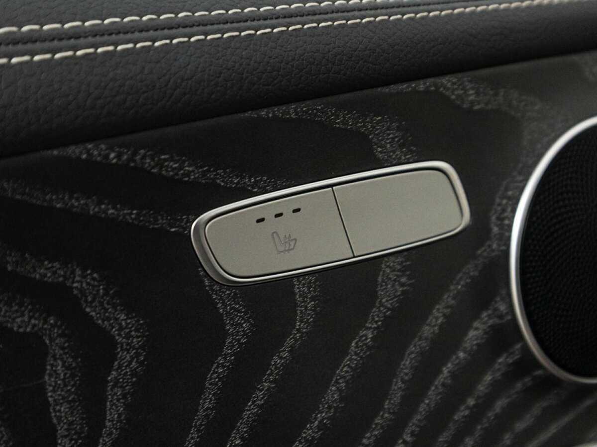 Mercedes-Benz E-Класс 200, 2020 Фото №17