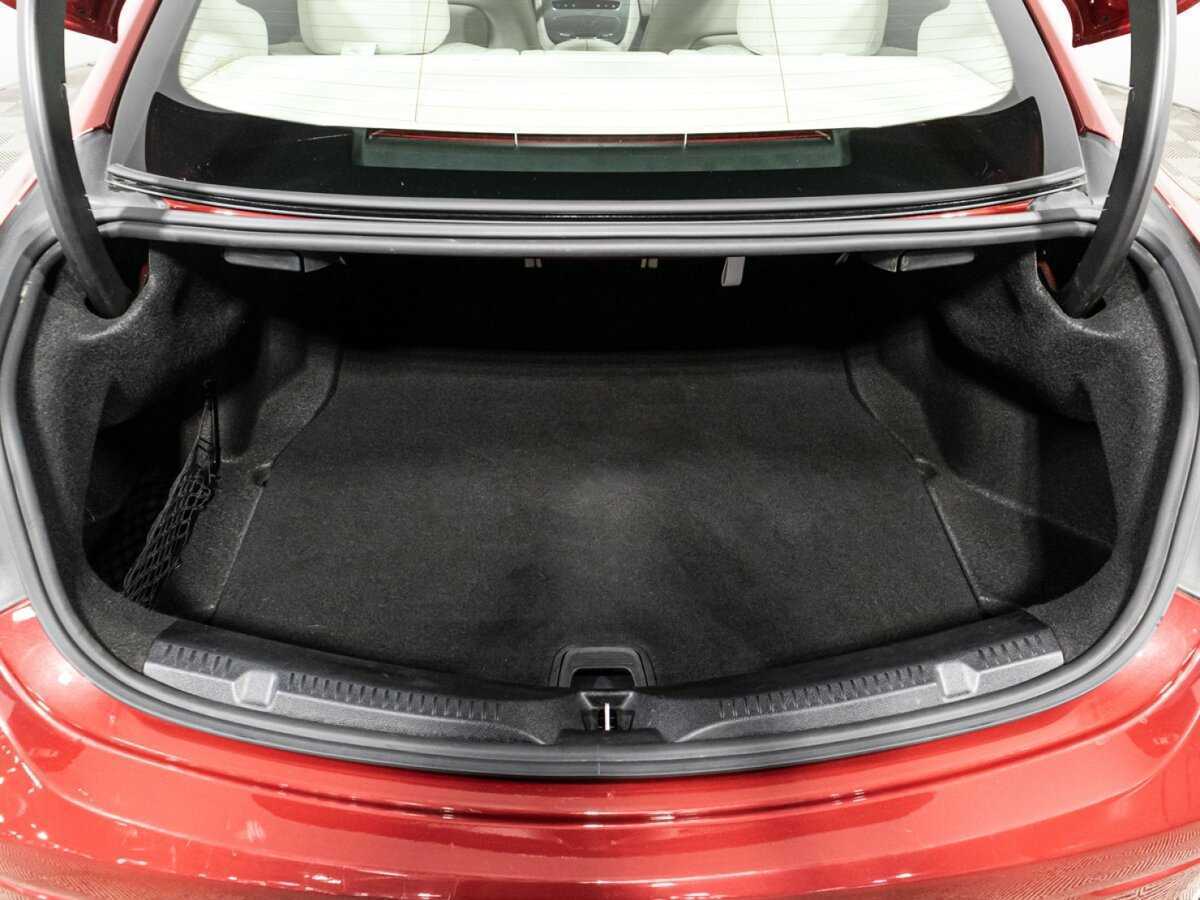 Mercedes-Benz E-Класс 200, 2020 Фото №19