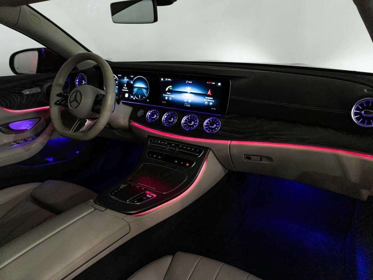 Mercedes-Benz E-Класс 200, 2020 Фото №20