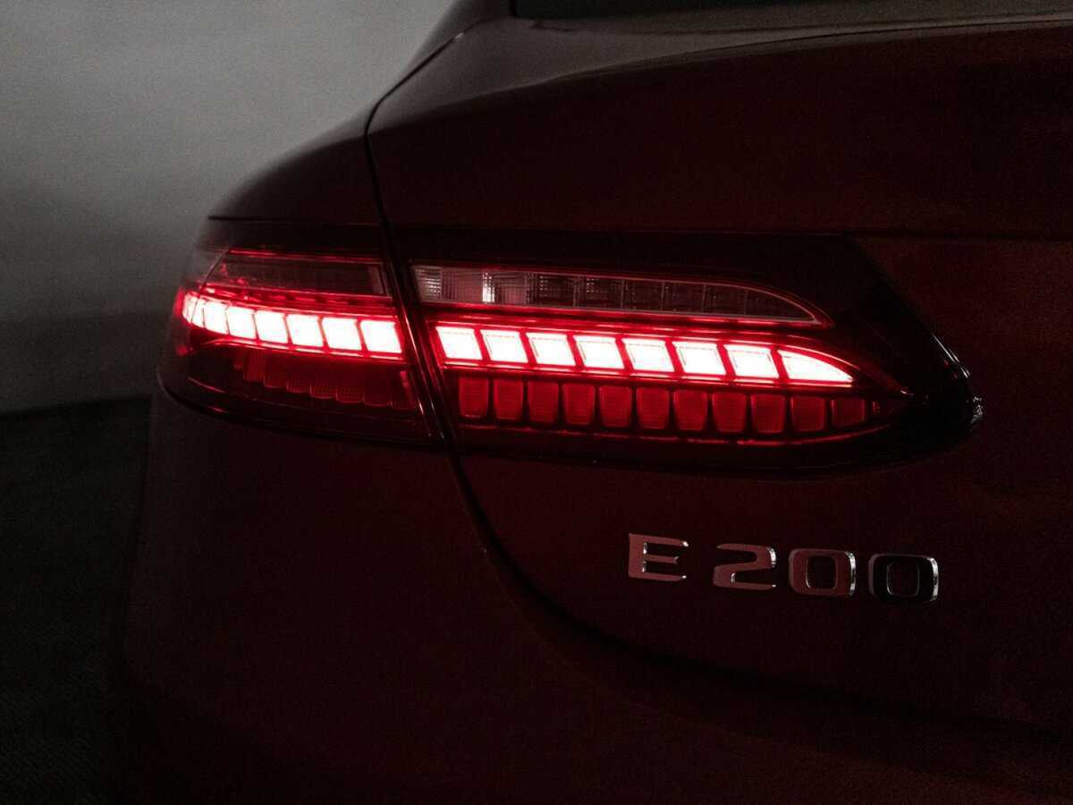Mercedes-Benz E-Класс 200, 2020 Фото №24