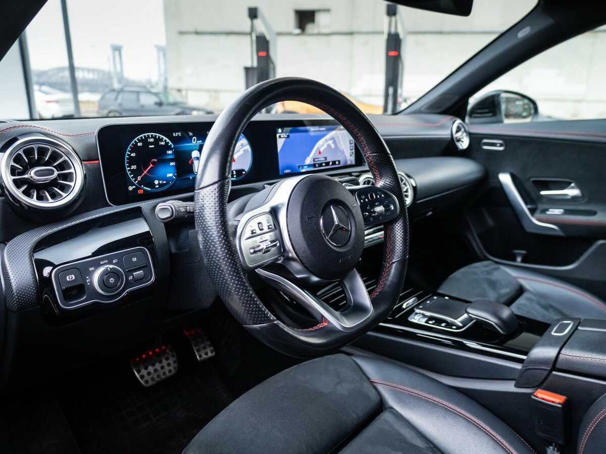 Mercedes-Benz CLA 200, 2019 Фото №13