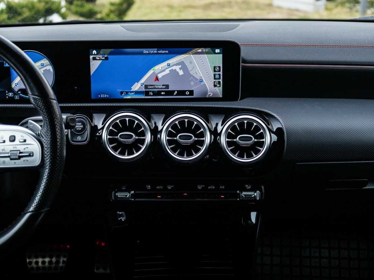Mercedes-Benz CLA 200, 2019 Фото №17