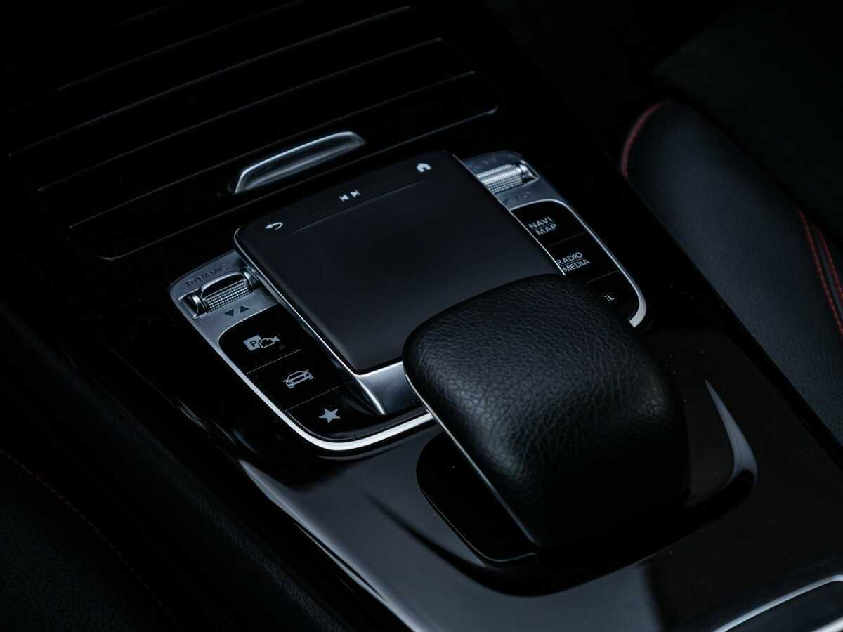 Mercedes-Benz CLA 200, 2019 Фото №23