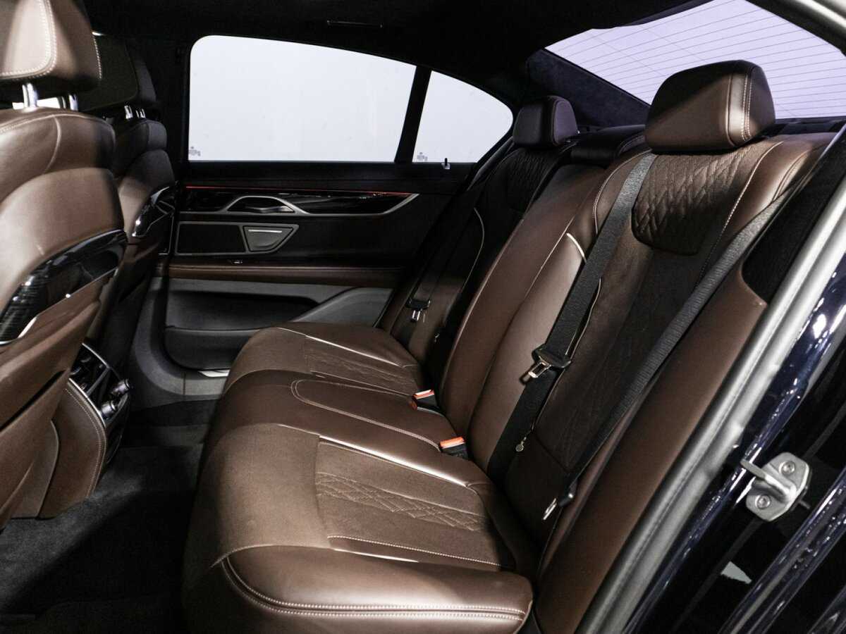 BMW 7 серии 730d xDrive, 2018 Фото №10
