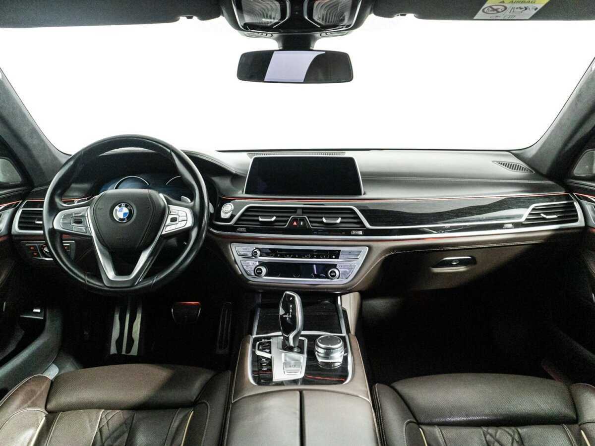 BMW 7 серии 730d xDrive, 2018 Фото №13