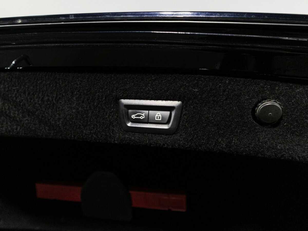 BMW 7 серии 730d xDrive, 2018 Фото №15