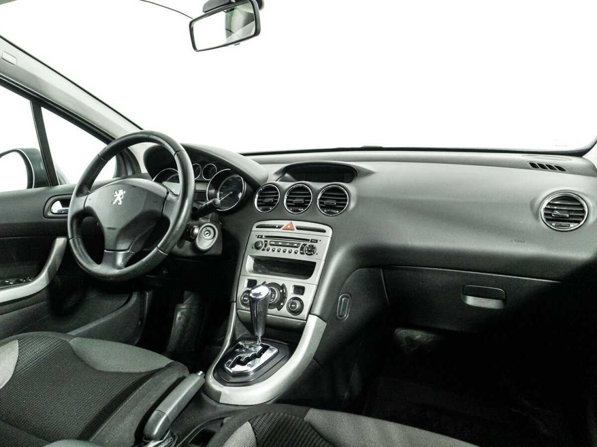 Peugeot 308, 2010 Фото №9