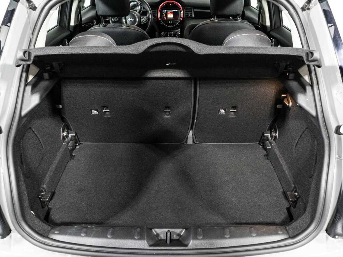 Mini Hatch Cooper, 2020 Фото №15