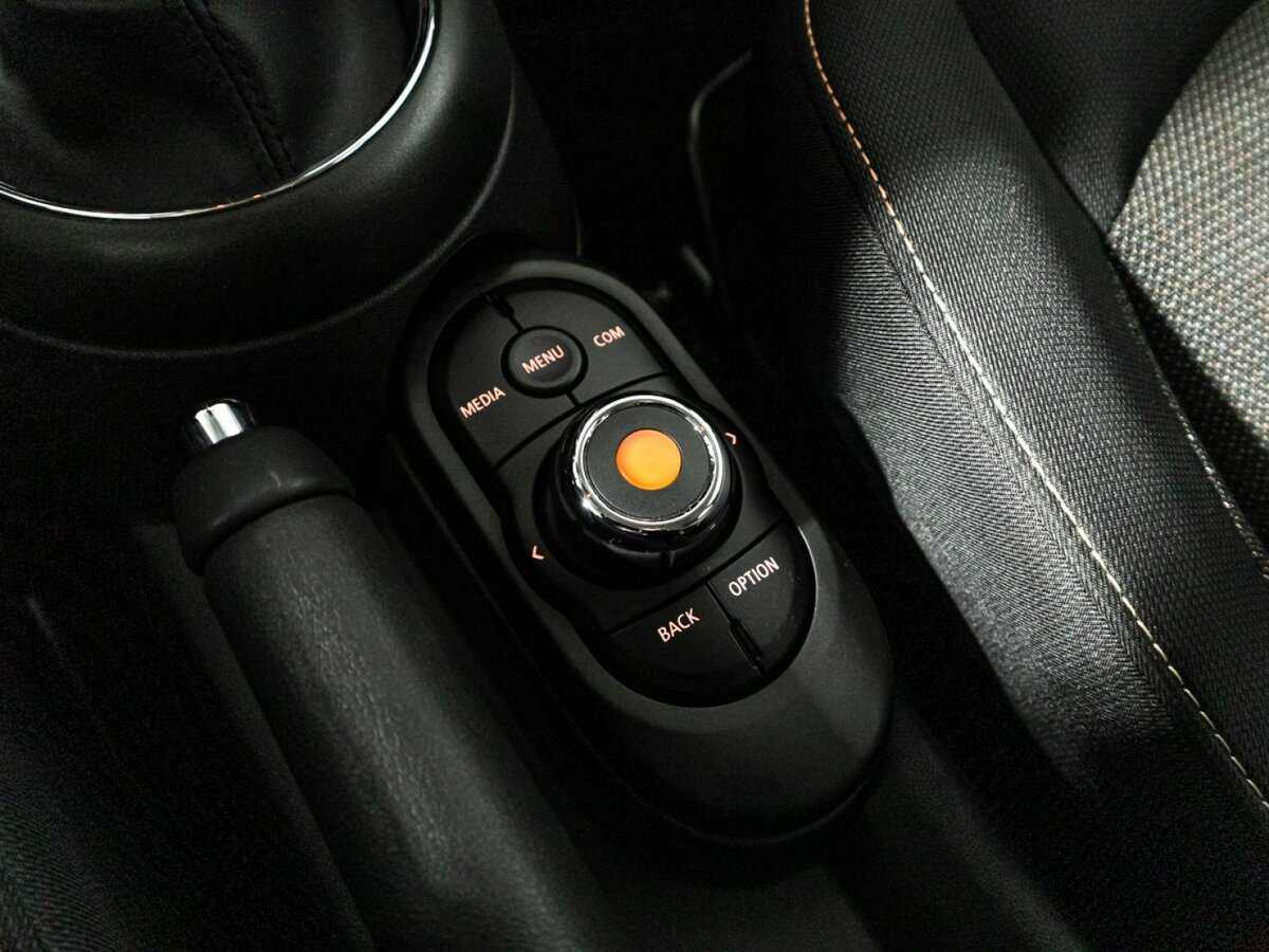 Mini Hatch Cooper, 2020 Фото №17